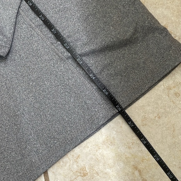 Beyond Scrubs Women’s Gray Long Sleeve - EUC! - Picture 4 of 8